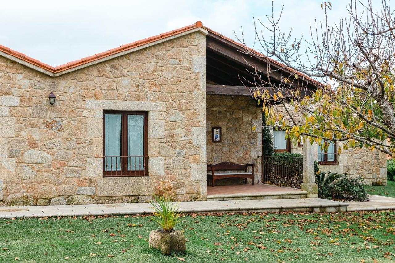 Gasthaus Os Miguelinos Catoira Exterior foto